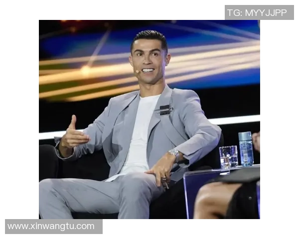 道具足球明星背后的故事与成就揭秘,谁是你心中的足球偶像 道具足球明星背后的故事与成就揭秘,谁是你心中的足球偶像